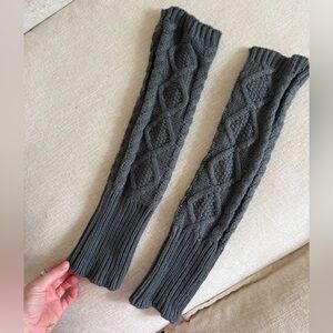 Gray Cable Knit Leg Warmers